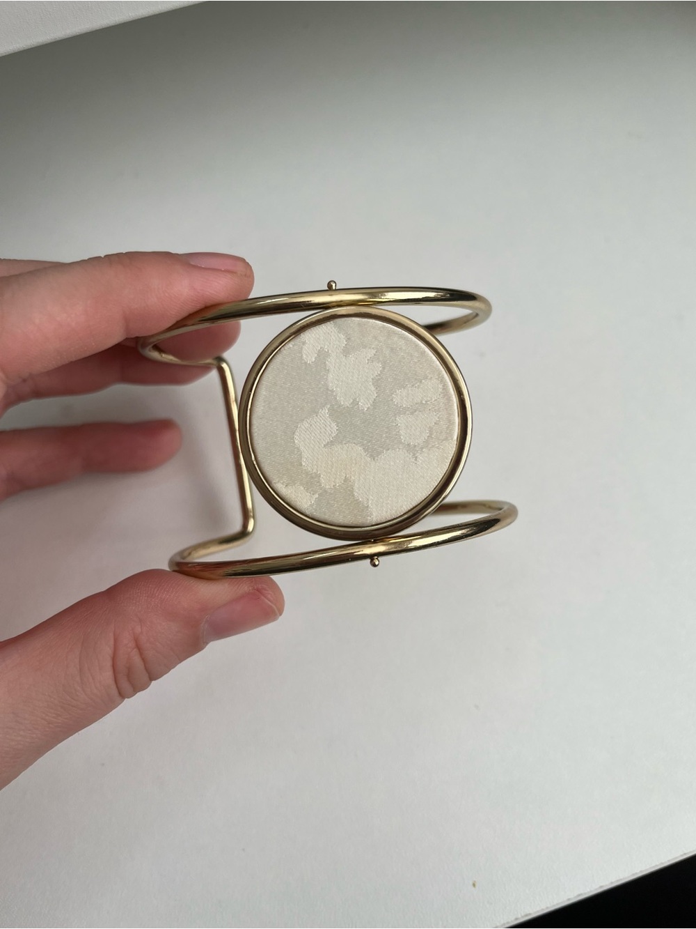 Lily Dilly  Gold Tone White Silk Reversible Bracelet
